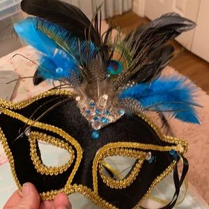 Mask for the ball